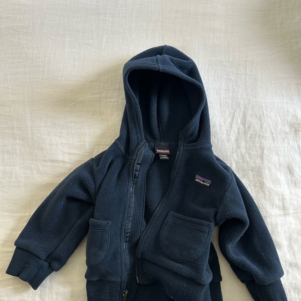 Patagonia 6-12 mo Thick Fleece Hooded Jacket